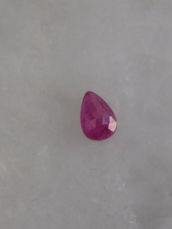 Jewelry - Gorgeous hot pinkish red ruby 1.20 carats